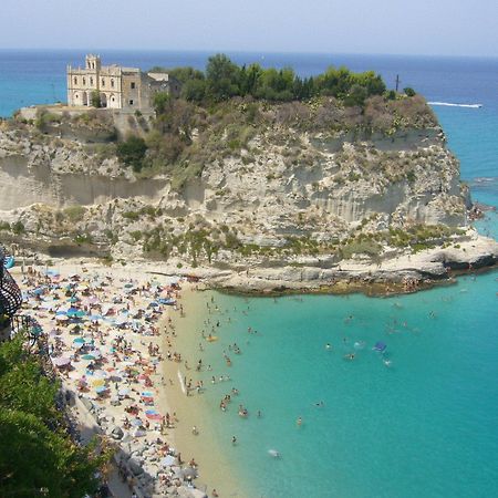 Hotel Virgilio Tropea Exterior photo