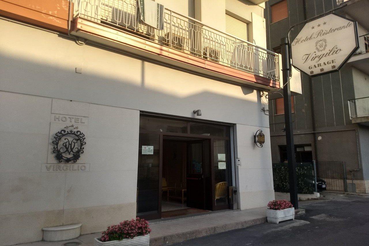 Hotel Virgilio Tropea Exterior photo