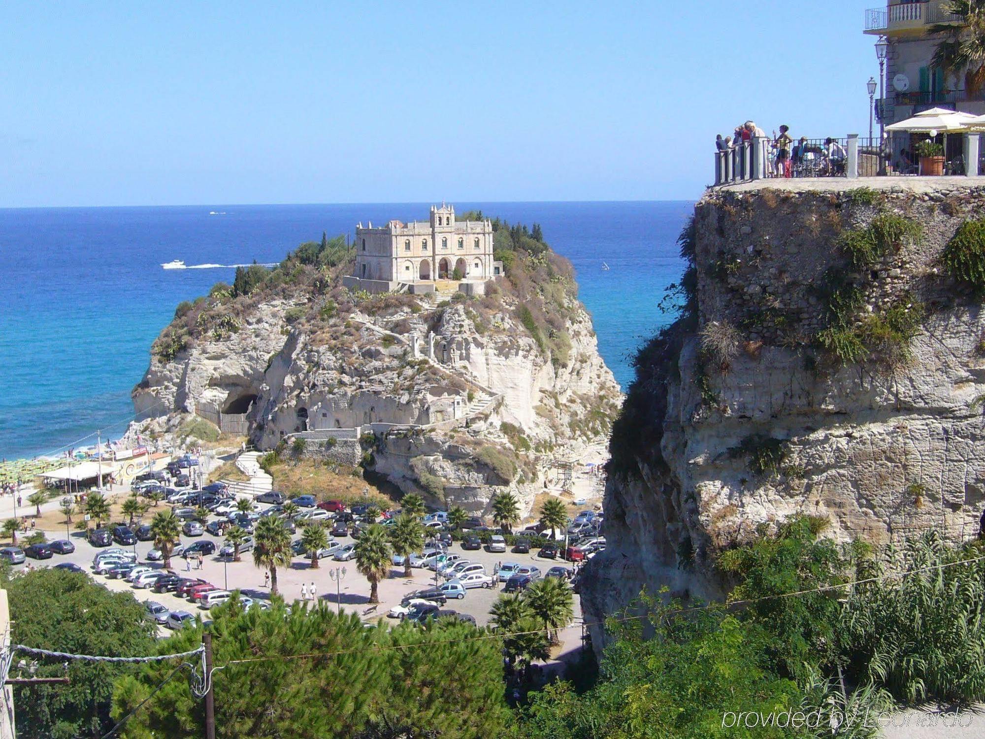 Hotel Virgilio Tropea Amenities photo